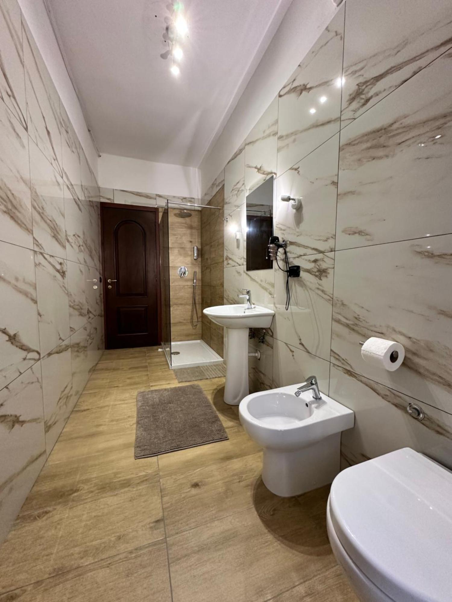 La Via Del Mare Bed & Breakfast Torre del Greco Luaran gambar